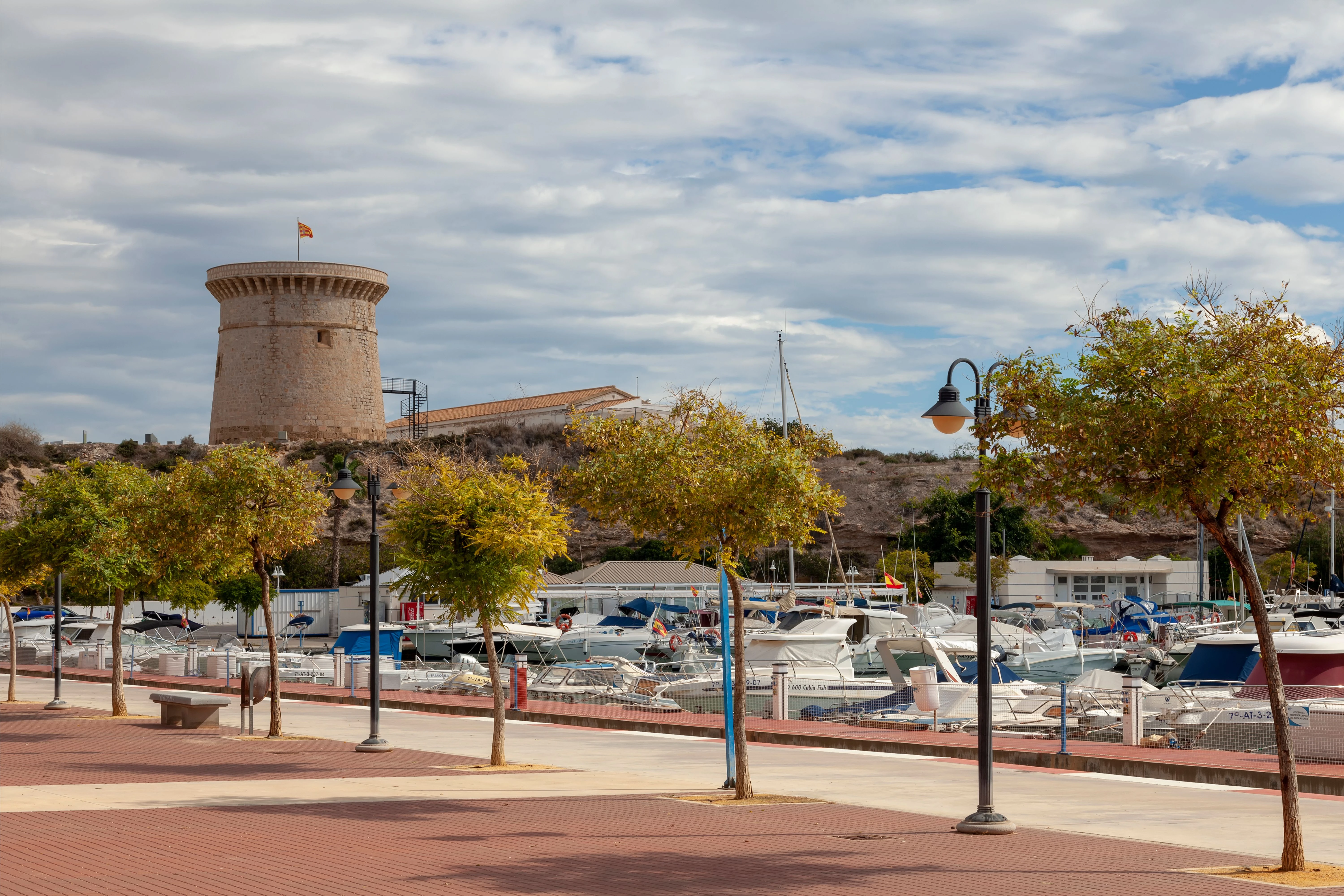 Illetas: An Enchanting Beach Resort on the Outskirts of Palma
