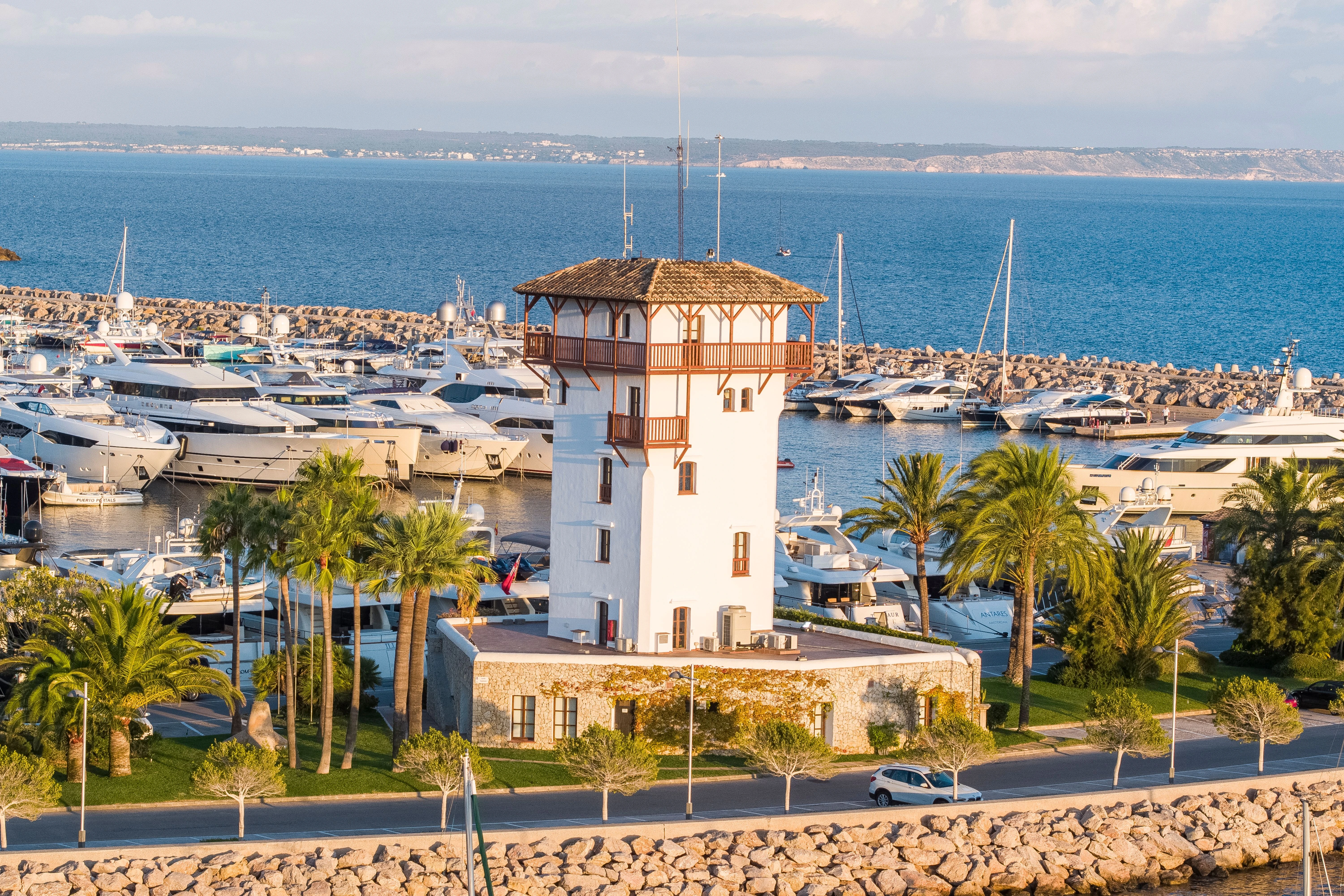 Savor Authentic Italian Fare at Ritzi in Puerto Portals