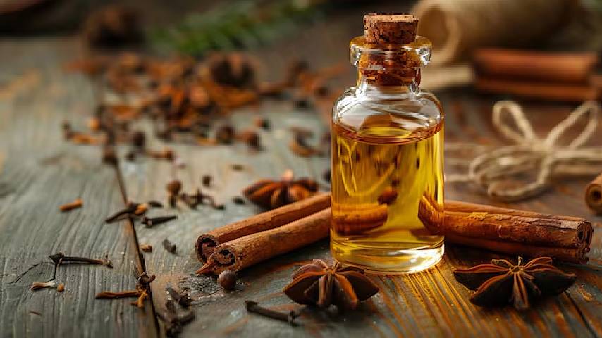 Discover Suvarna Khus Attar: A Fragrance Journey