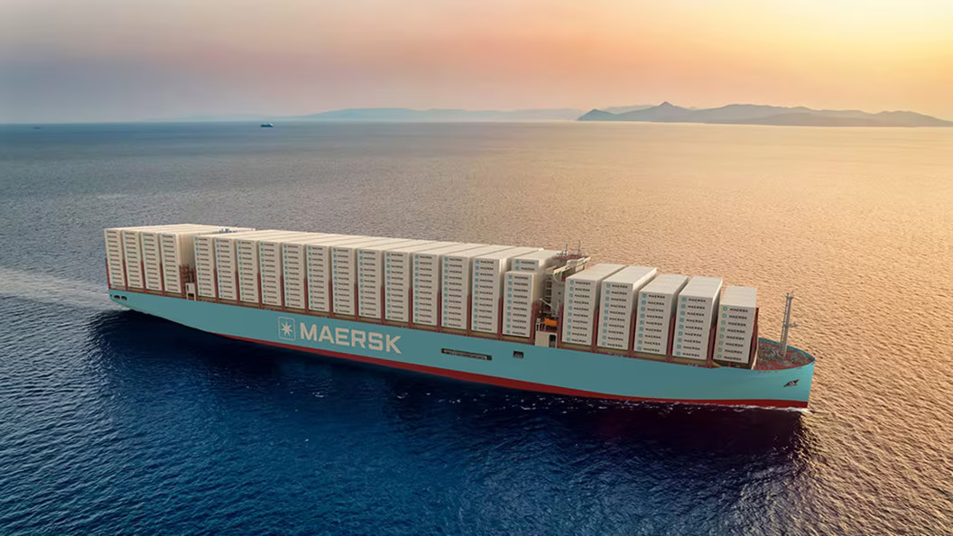 Maersk orders eight large vessels with deployment flexibility