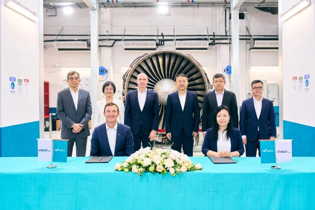 HAECO and CALC sign MoU to advance Hong Kong's aviation hub development through engine support platform collaboration