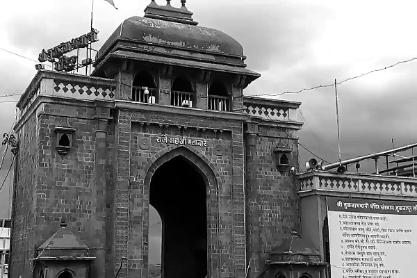 Solapur to Tuljapur Cab