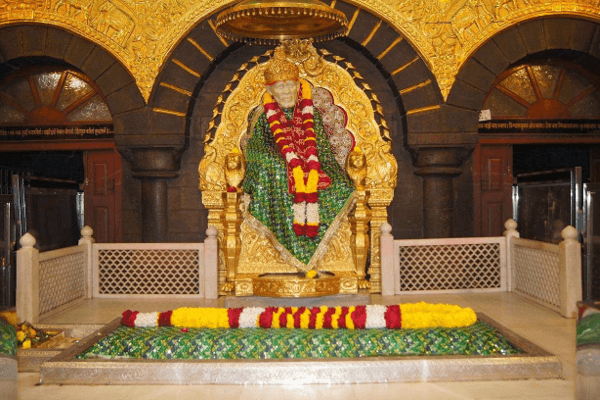 Nashik to Shirdi Cab